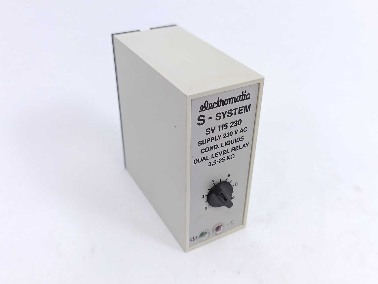 Carlo Gavazzi SV115230 Cond. liquids dual level relay 3,5-25KΩ