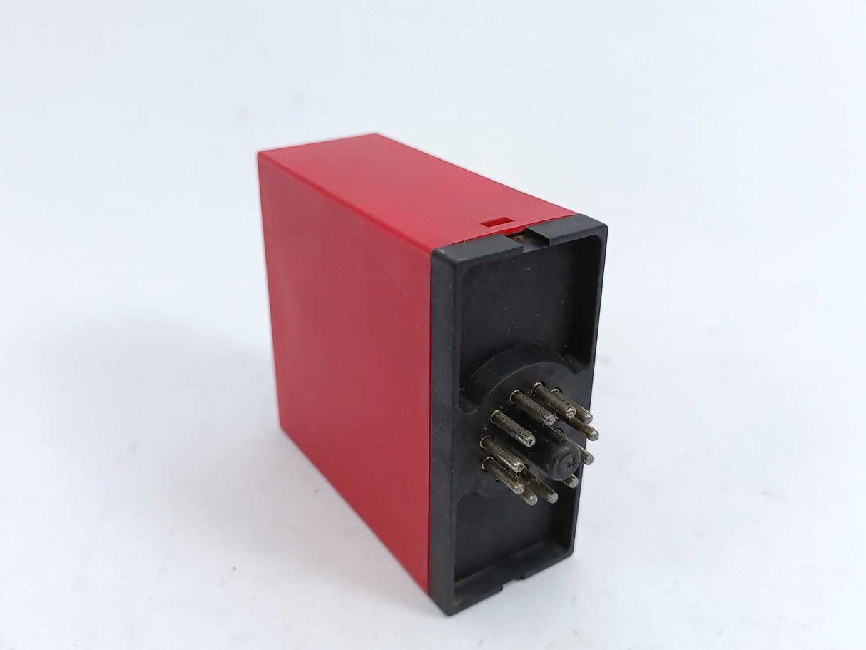 PR Electronics 2211 Analog Calculator