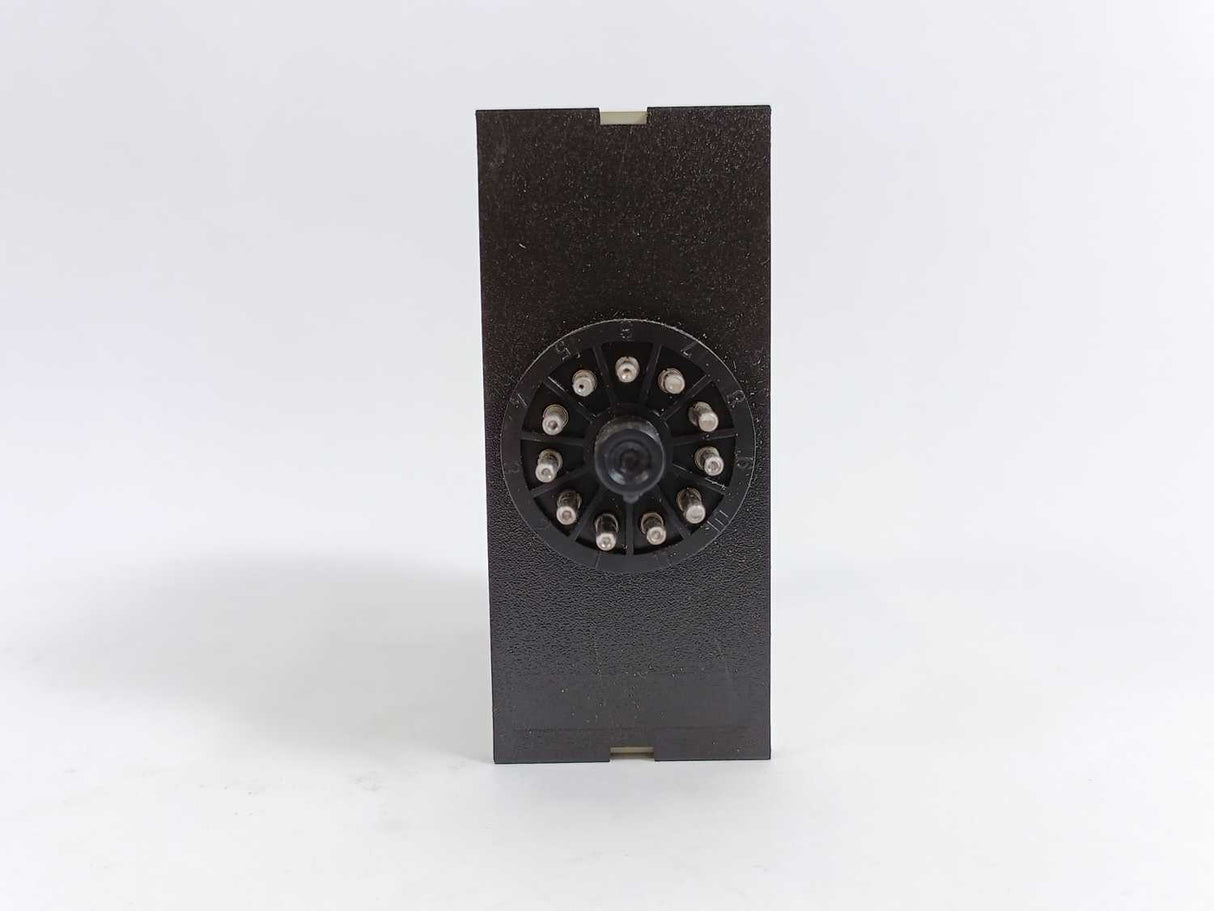 Carlo Gavazzi S105166924 Timer