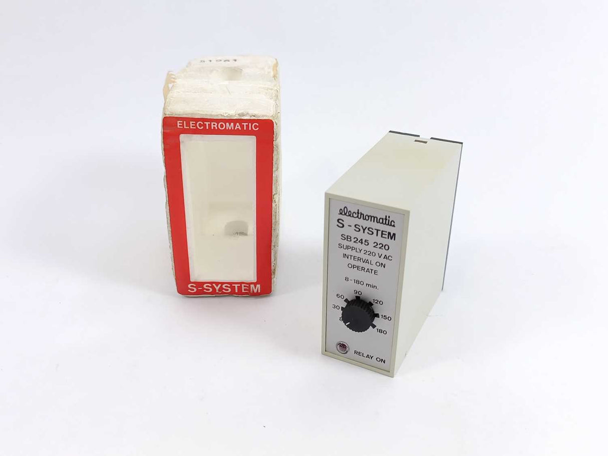 Electromatic SB 245 220 Interval On Operate. 8-180 min.