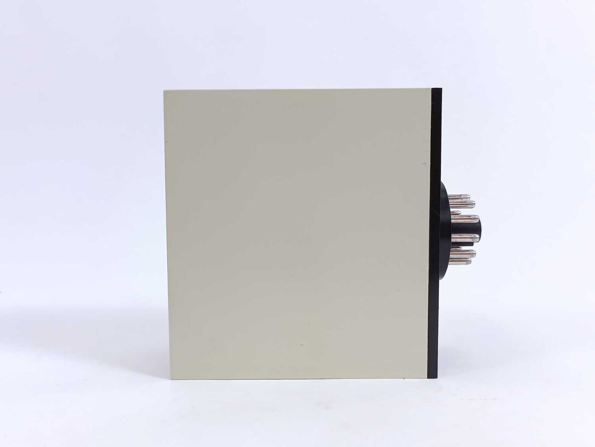 Electromatic SA 240 220 S-System Delay On Operate Timer 3 - 60 sec.