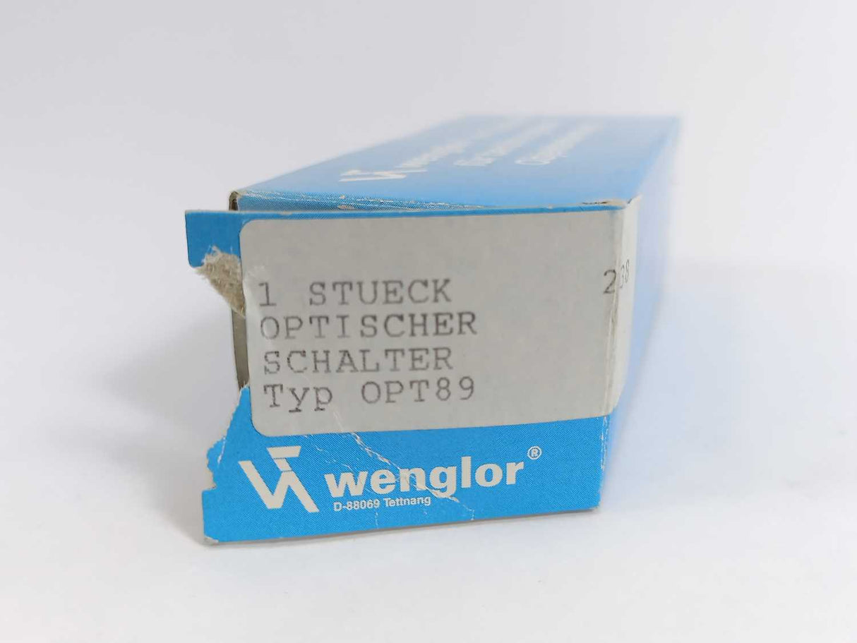Wenglor OPT89 Reflex Sensor with Background Suppression