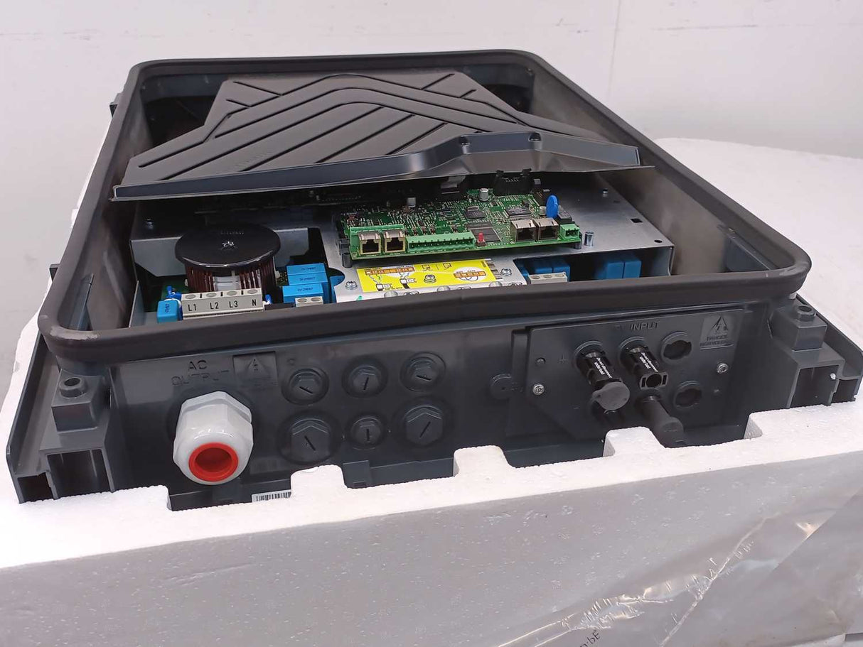 Danfoss 139F0014 Triple Lynx Pro+ 10K Solar Inverter