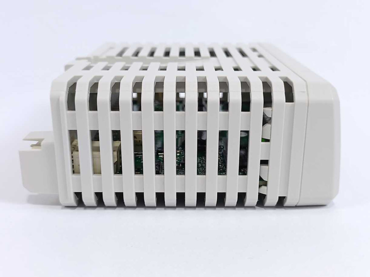 ABB 3BSE069053R1 DO818 Digital Output 24V 32 ch