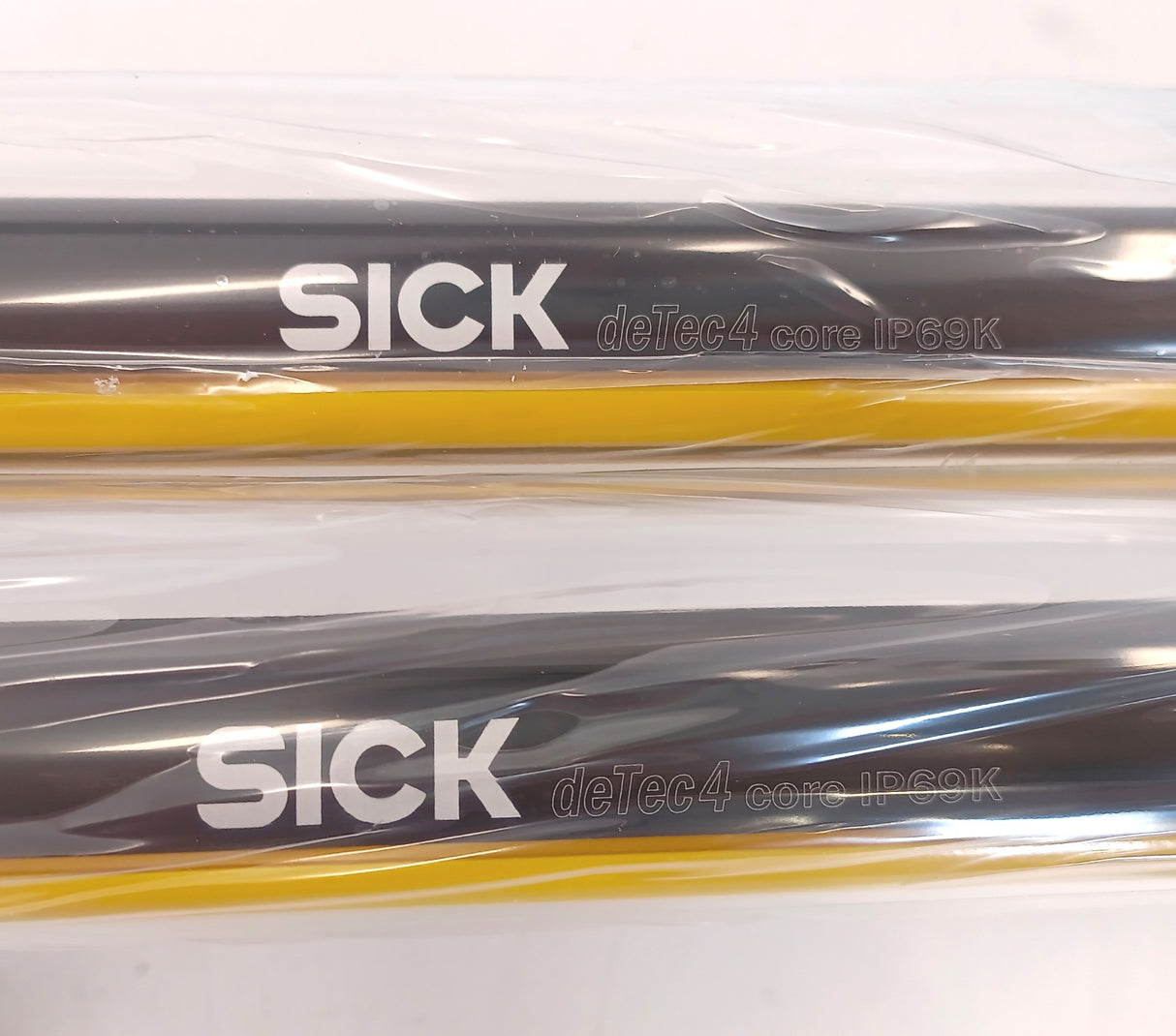 SICK 1219059 & 1219572 deTec4 Core IP69K Safety Light Curtain