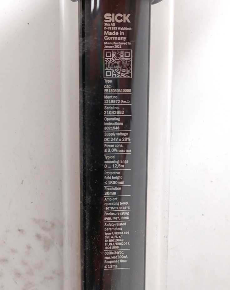 SICK 1219572 C4C-EB18030A10000 deTec4 Core IP69K Safety Light Curtain Receiver