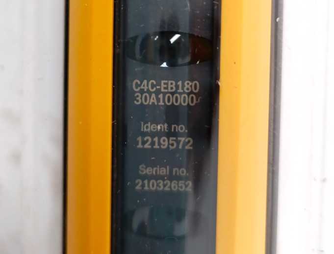 SICK 1219572 C4C-EB18030A10000 deTec4 Core IP69K Safety Light Curtain Receiver