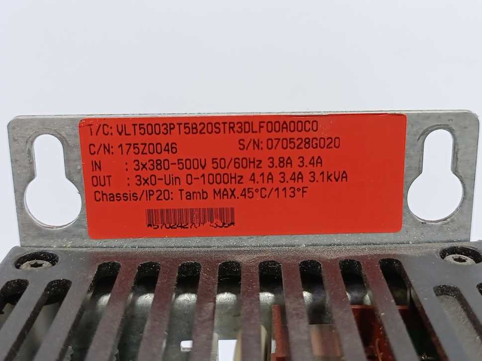 Danfoss 175Z0046 VLT5000 3.1kVA with 175Z0401 VLT5003PT5B
