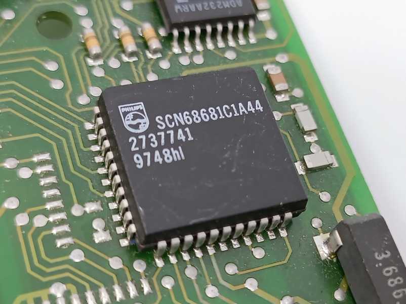 Saia-Burgess PCD2.F520 H-9813 Interface Module