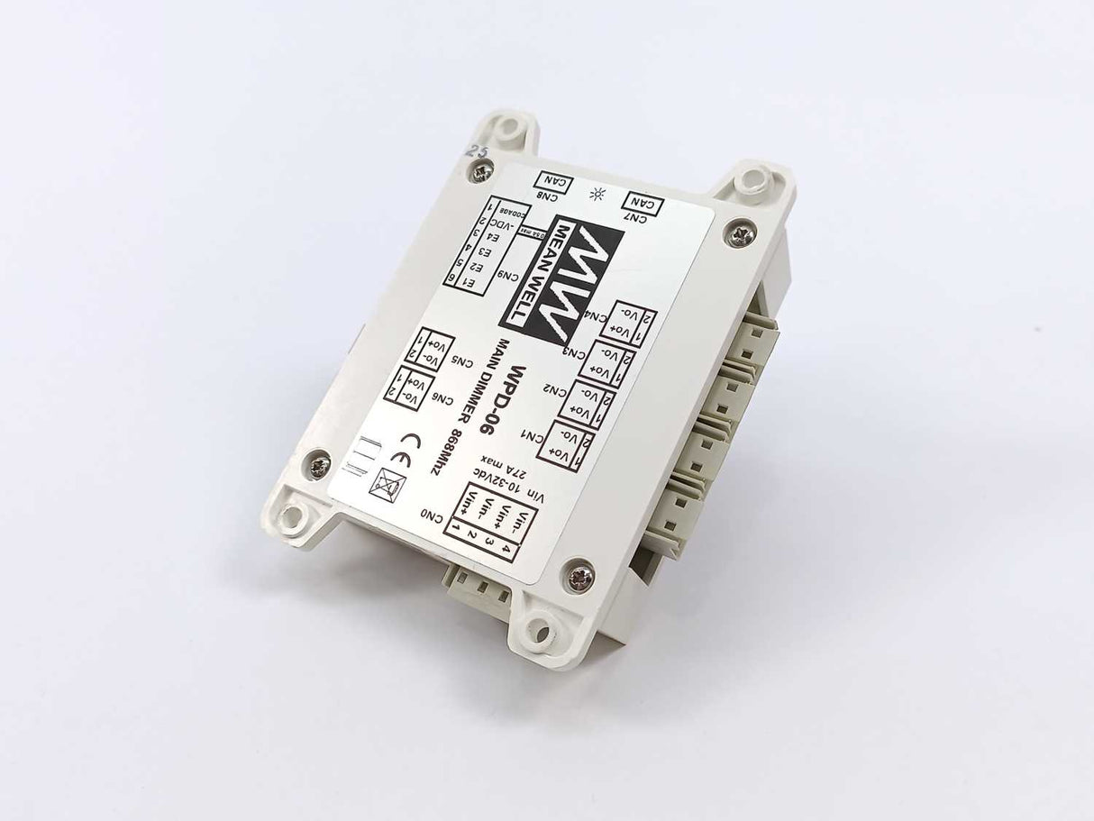 Mean Well WPD-06 Input 10-32VDC; Output 4.5A per channel