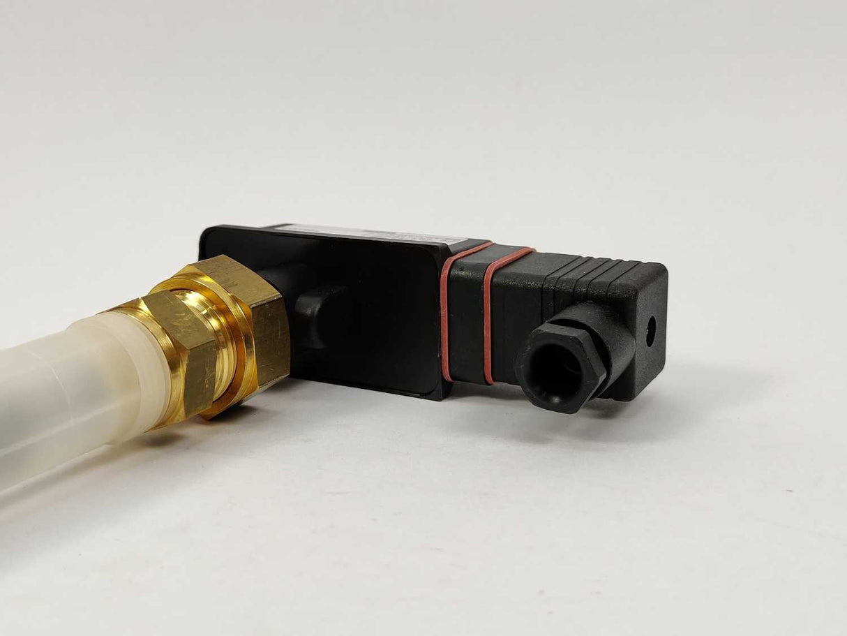 Siemens QVE1901 Flow switch for use in hydraulic systems