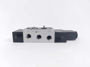 Festo 577295 VSNC-FC-M52-MD-G14-F8-1B2 Pneumatic Solenoid Valve w/ 8030802