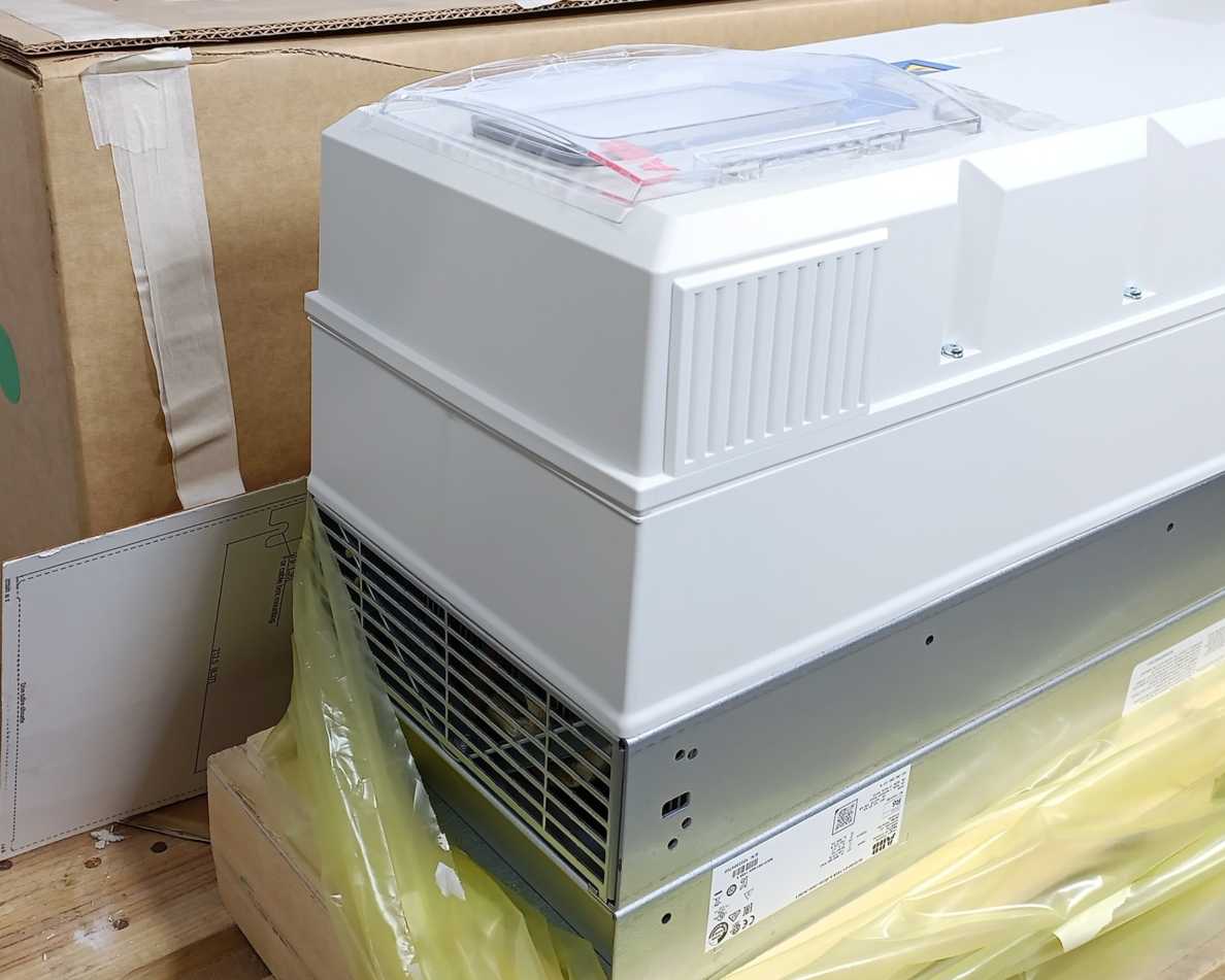 ABB 3AXD50000114733 Water Drive, ACQ580-01 ACQ580-01-145A-4+B056+J400+N2901