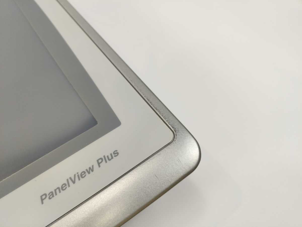 AB 2711P-T15C22D9P Ser B PanelView Plus 7