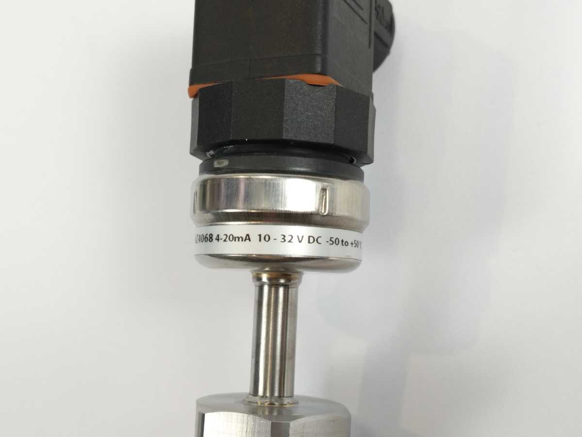 Danfoss 084Z4068 Temperature transmitter, MBT 3560, 4-20mA 10-32V DC, -50 +50C