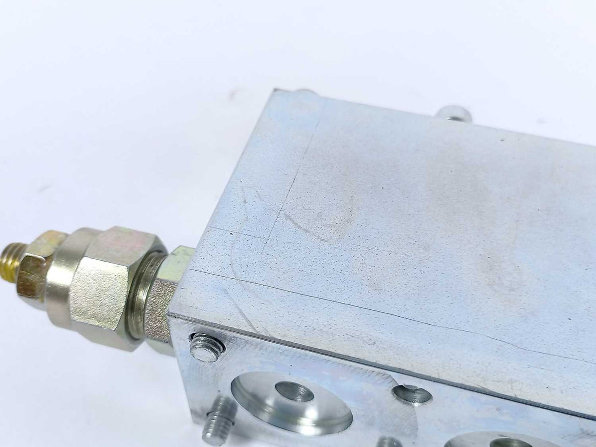 Fluid Press FPX SP 5FA 01 Hydraulic Valve Block