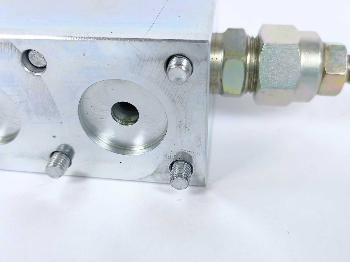 Fluid Press FPX SP 5FA 01 Hydraulic Valve Block