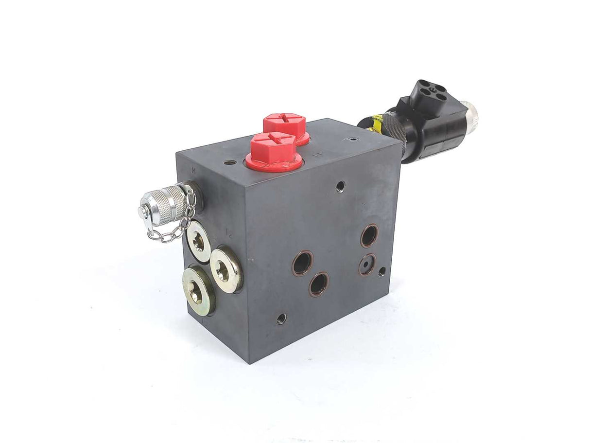 Duplomatic BLS6-CF0/11V Valve Inlet Plate w/ Bucher WUP-1NA0-1.0-2 Solenoid
