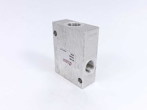 IH B7498 Hydraulic Valve Block