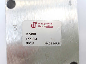 IH B7498 Hydraulic Valve Block