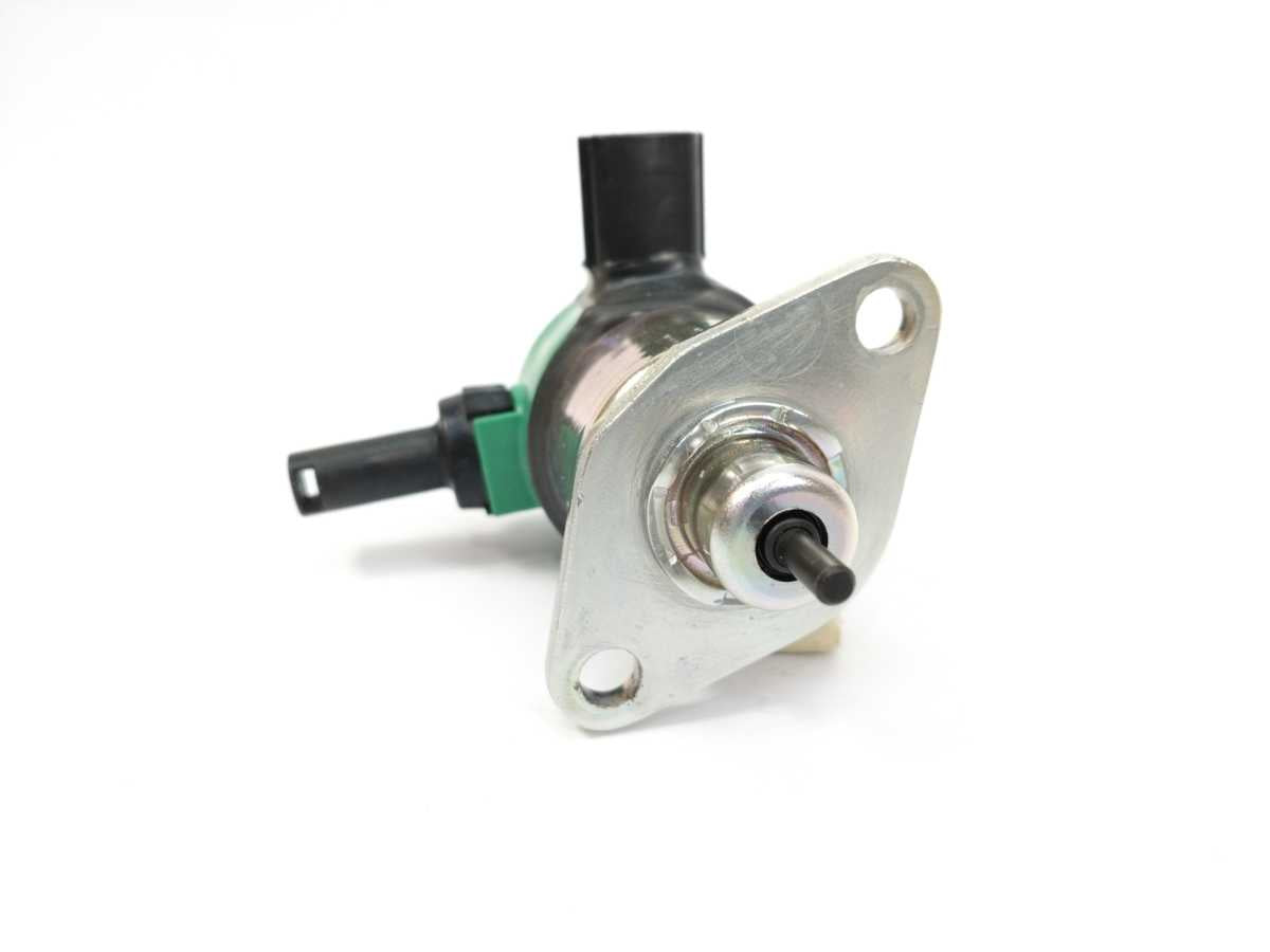 KUBOTA  17208-60017 12V Fuel Shut-off Solenoid for Kubota Compact Diesel Engines