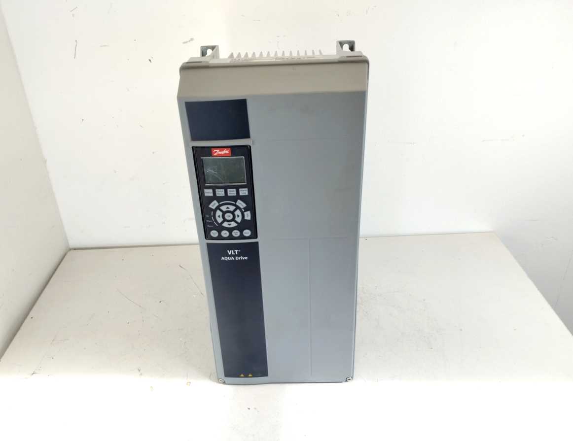 Danfoss 131F0850 Frequency converter, FC-202P11KT4E66H1XGX  11 KW / 15 HP
