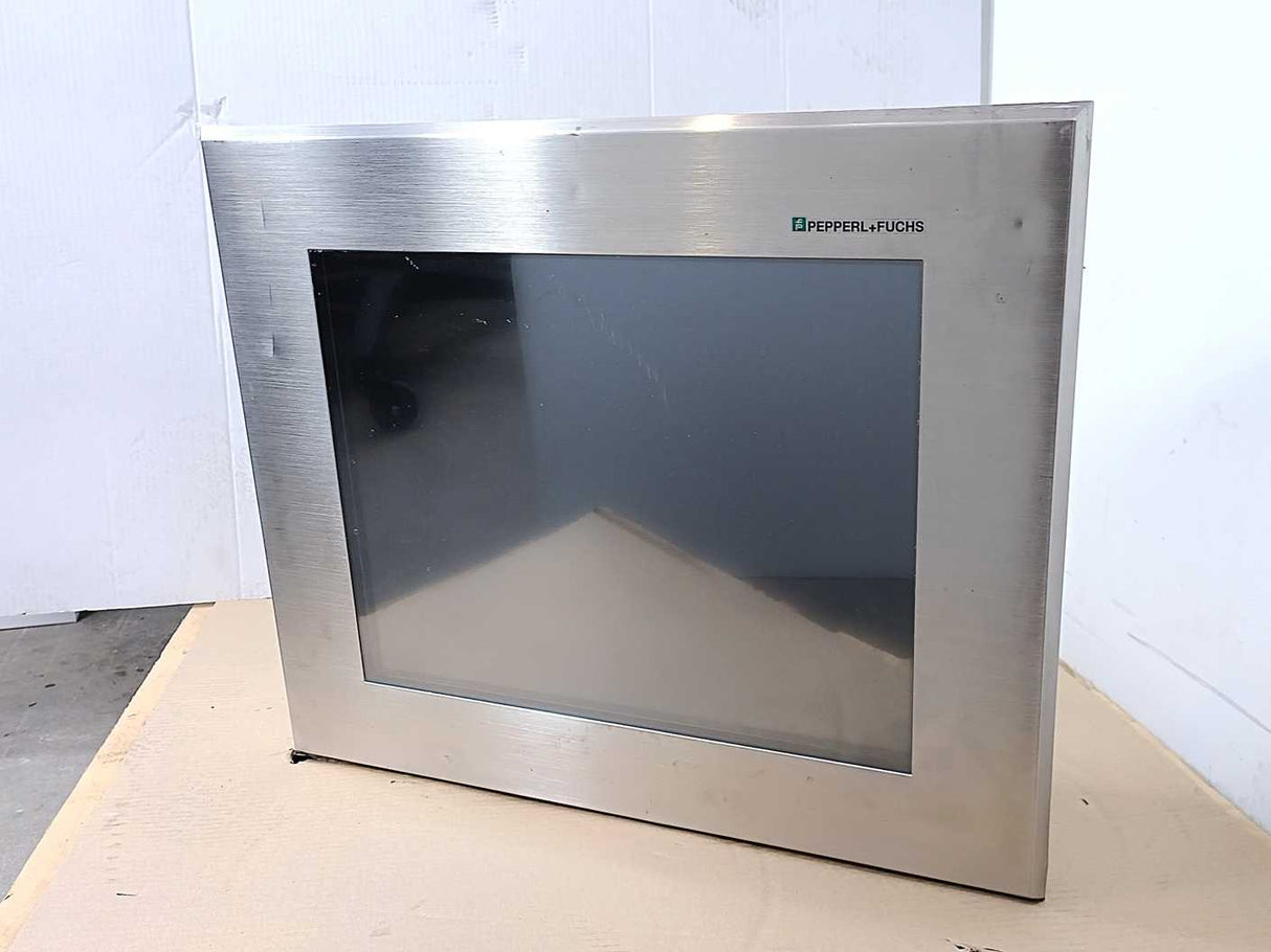 Pepperl+Fuchs 265653-0525 RM519T-J-NB VisuNet Remote Monitor. Ex Certified
