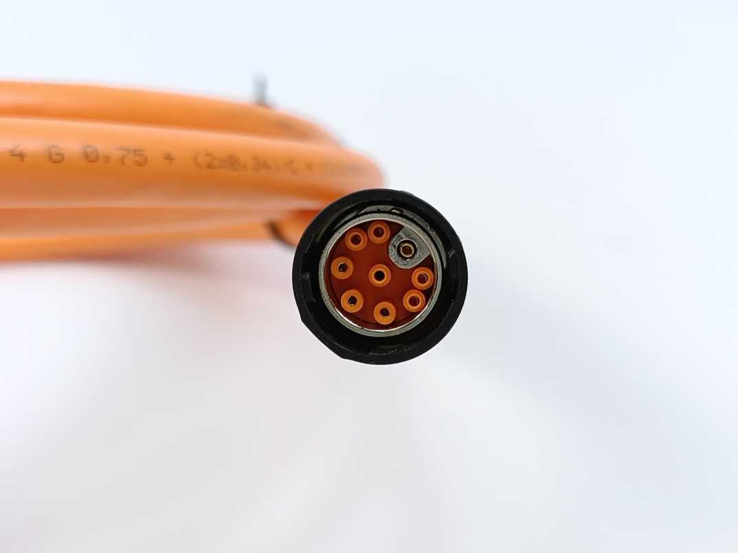 Beckhoff ZK4704-0421-2070 ~3m 48VDC/OCT/dyn.