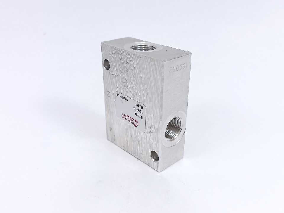 Integral Hydraulik B7498 Hydraulic Valve Block