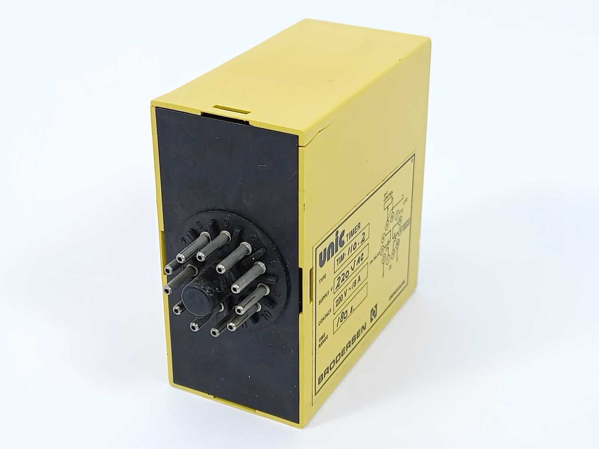 Unic TIM-1102 Time Delay Relay