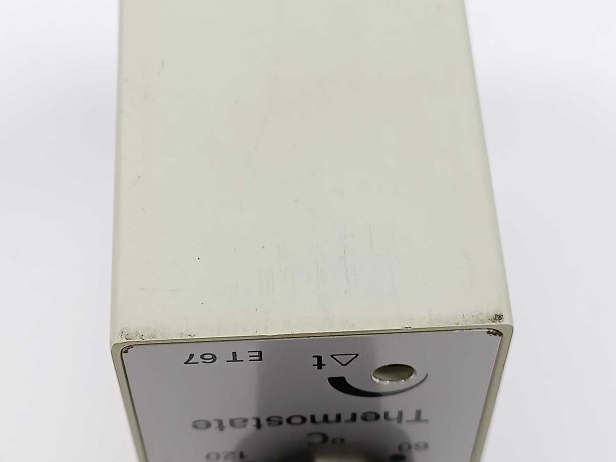 Eurotherm ET 67 Thermostate 60-120 ℃