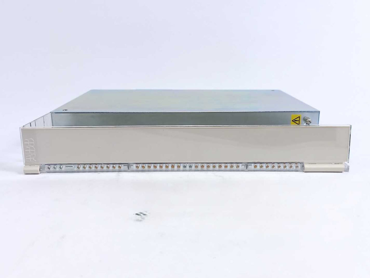 ABB 3BHT300004R1 DI610 Digital Input Module