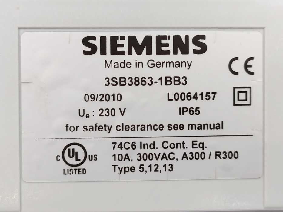 Siemens 3SB3863-1BB3 TWO-HAND OPERATOR PANEL