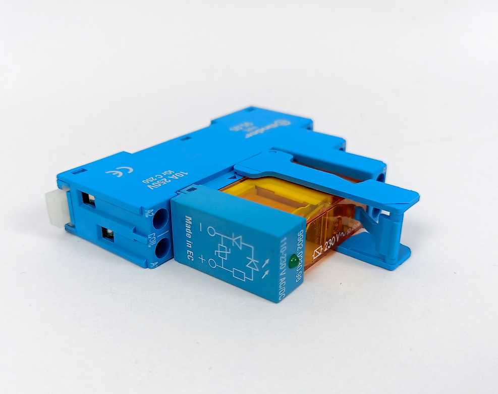 Finder 48.52.8.230.0060 Realy Interface Module x 7 Pcs.