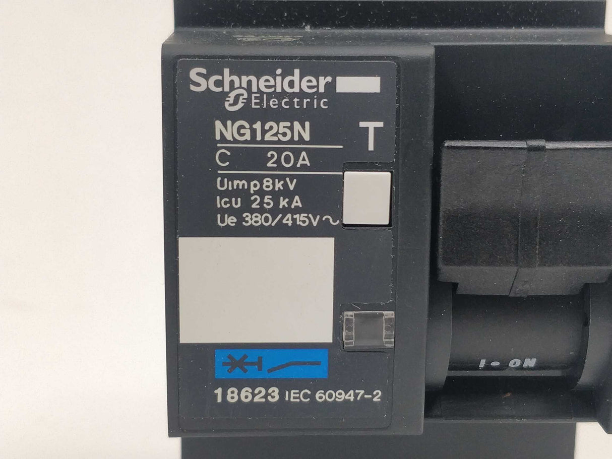 Schneider Electric 18623 20A NG125N Miniature circuit breaker