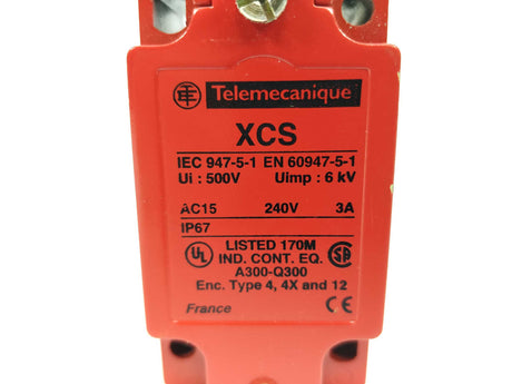 TELEMECANIQUE XCS-A702 Safety Interlock