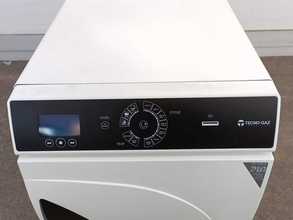 TECNO-GAZ ONYX 7.0 AB012ZXZ, Integrated sterilisation system