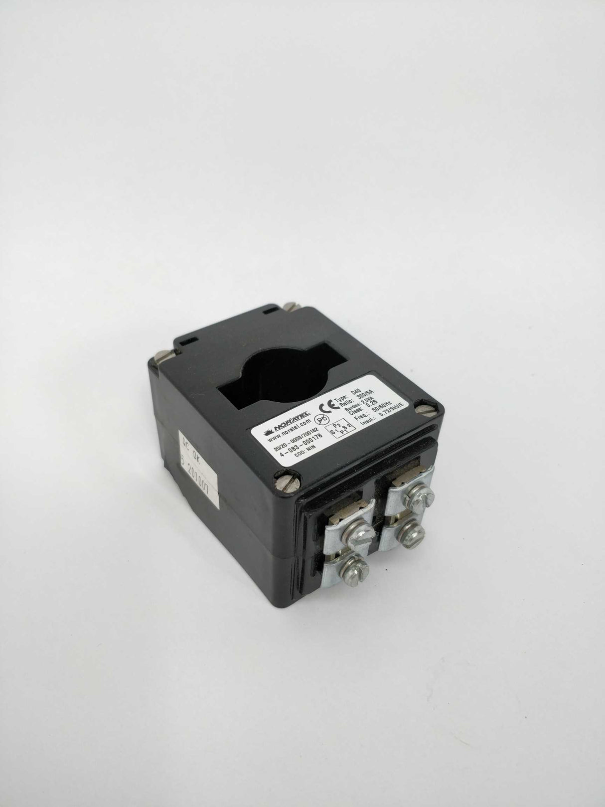 Noratel 4-083-000178 D40 300/5A Current transformer