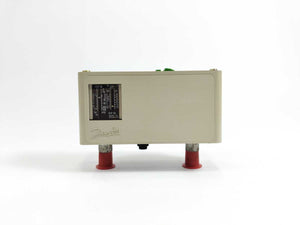 Danfoss 060-1154 KP15 Dual Pressure Control Conv. Auto/Man Reset