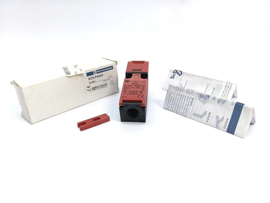 Telemecanique Sensors XCS PA592 XCS PA592 Safety Interlock Switch