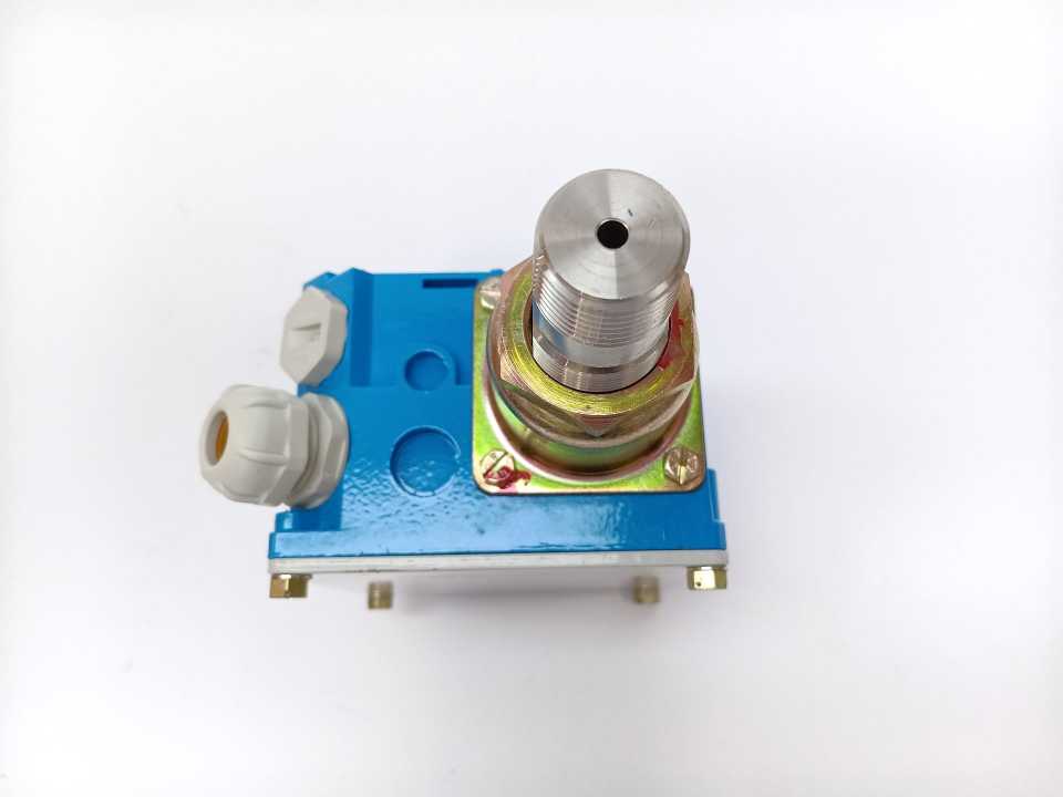 Régulateurs Georgin OFP06BPSX0300 FP6PX Industrial Pressure Switch