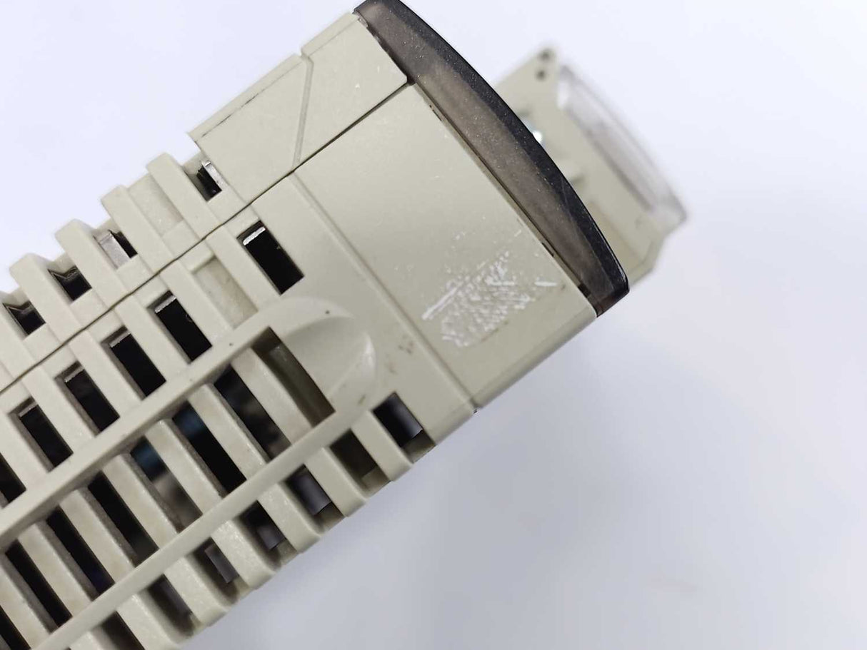 Schneider Electric TSXDSY16T2 Discrete Output Module w/ TSXBLY01 Terminal Block