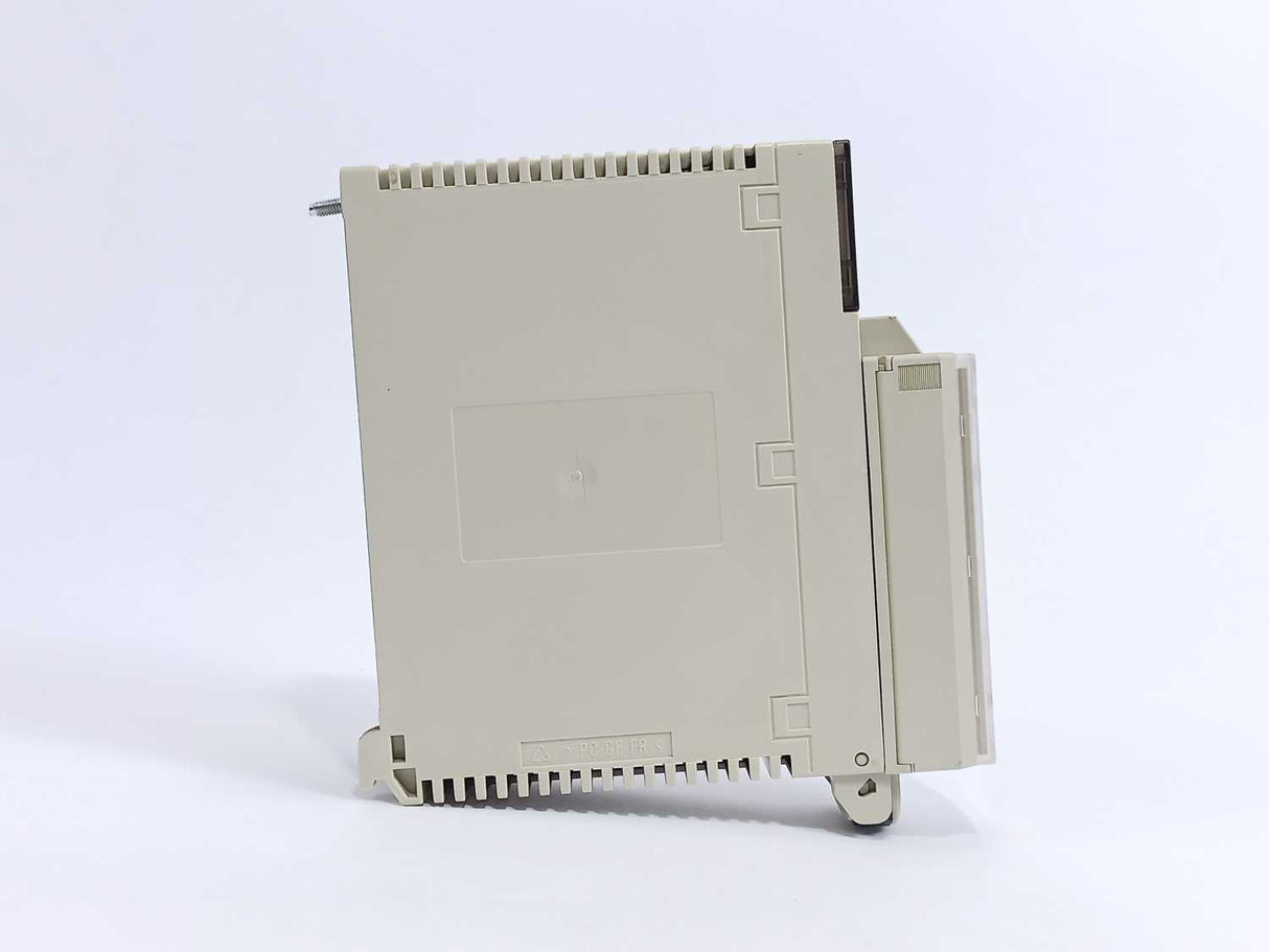 Schneider Electric TSXDSY16T2 Discrete Output Module w/ TSXBLY01 Terminal Block