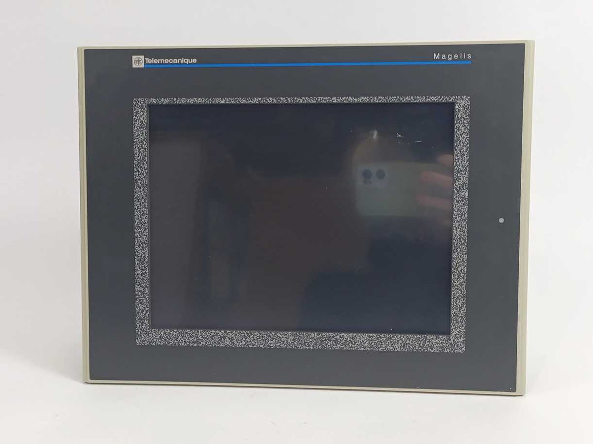 TELEMECANIQUE XBTG5330 MAGELIS 10.4" Touchscreen Operator Interface