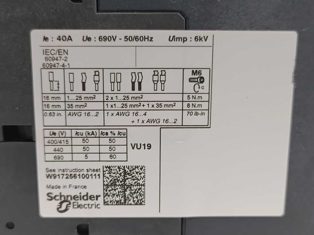 Schneider / Telemecanique GV3L40 40A Motor Circuit Breaker