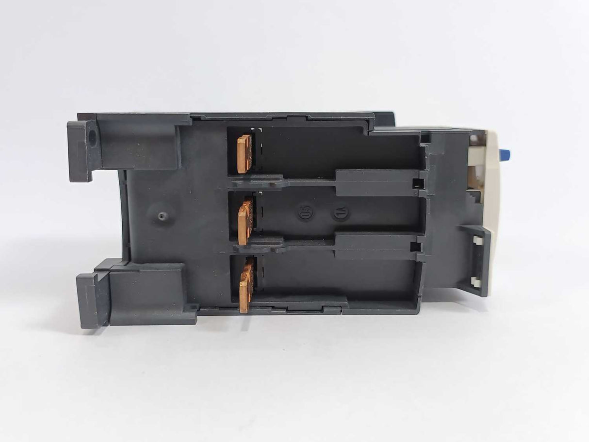 TELEMECANIQUE LRD365 Thermal Overload Relay 690VAC, 48 to 65A