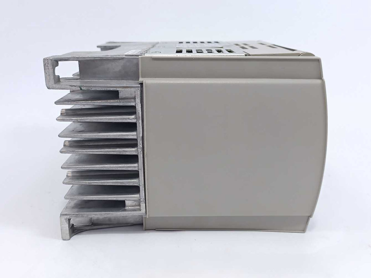 TELEMECANIQUE ATV58HU09M2 Square D Altivar 58 Variable Speed Drive 0.37kW/0.5HP