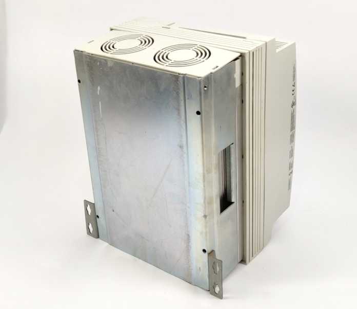 LENZE EVS9327-EP 9300-Series ; Servo Position Controller