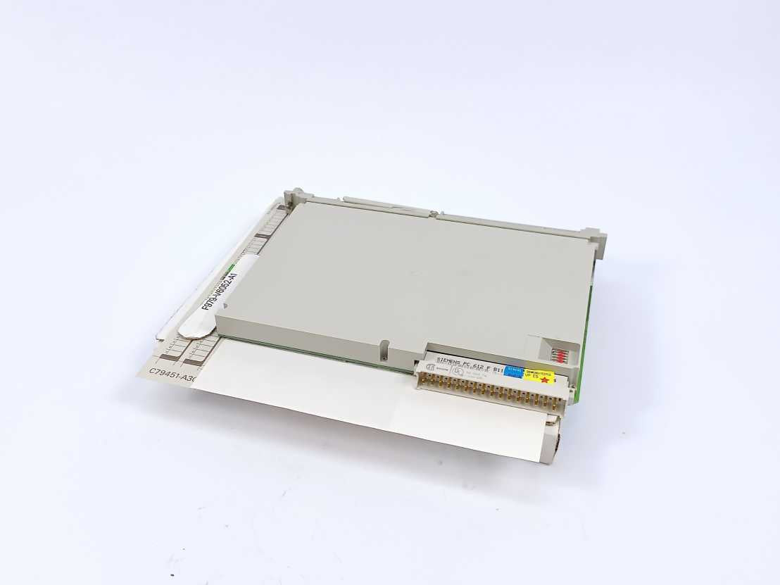Siemens 6ES5451-4UA13 Digital Output Module