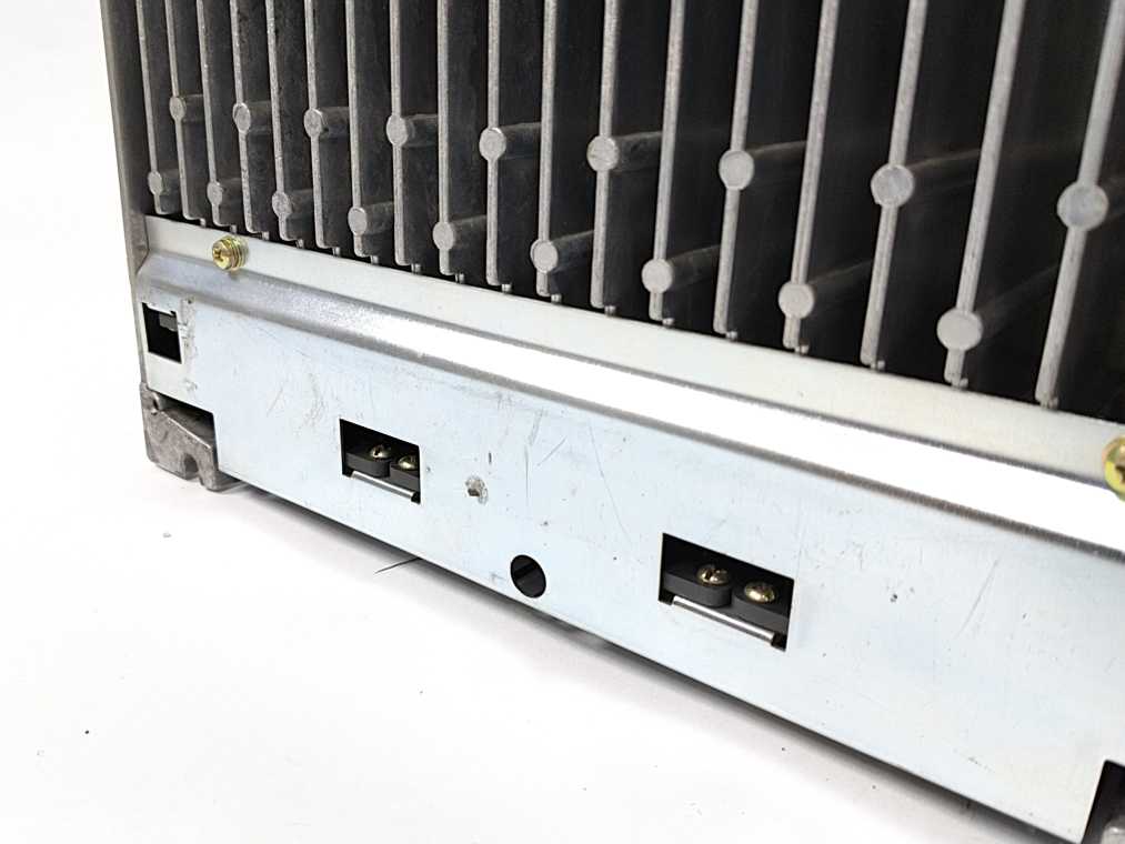 KEB COMBIVERT 19.F4.COH-3421/2.2 3PH, 30KW, 42KVA, 440V, Missing Control Board